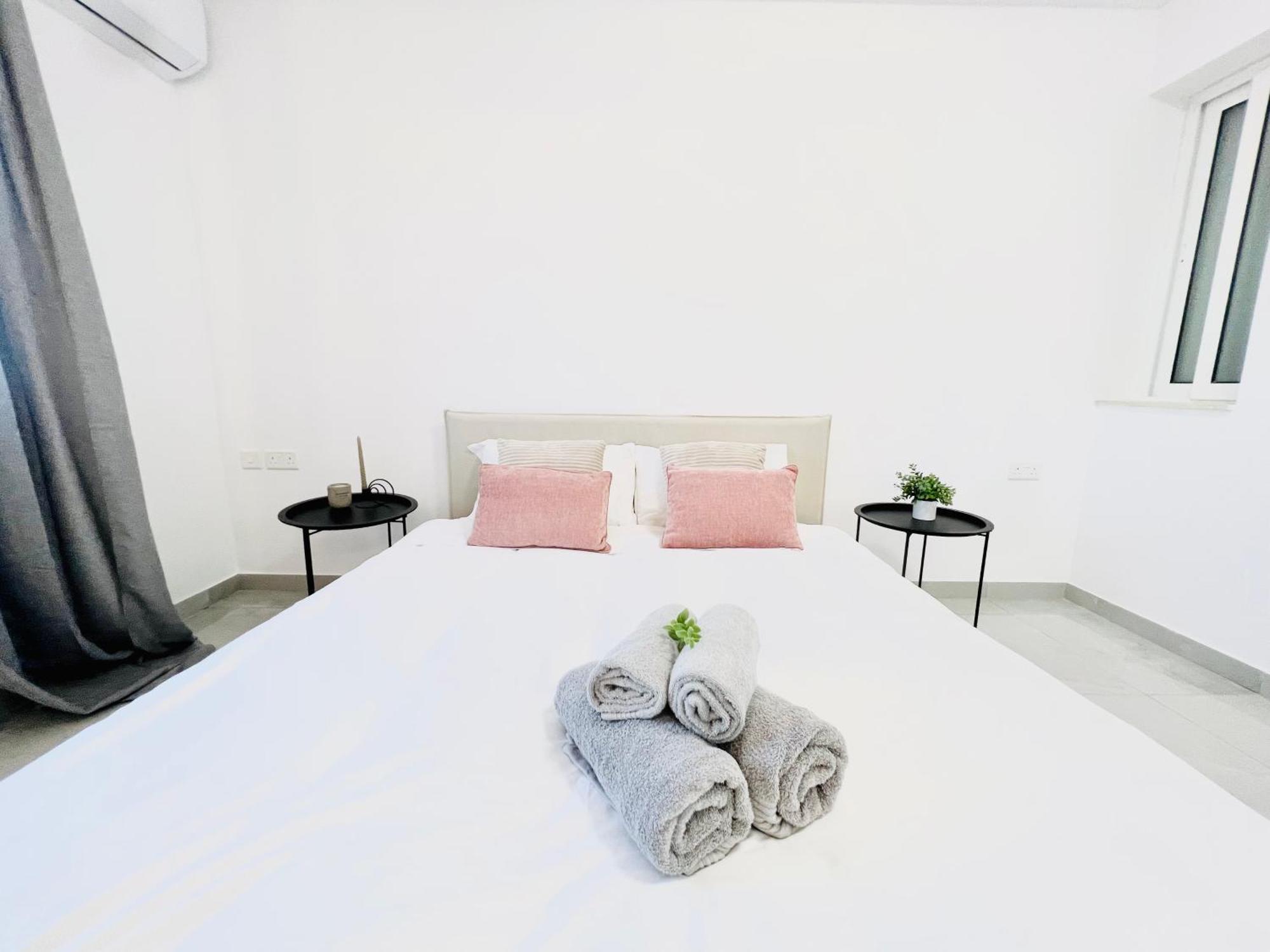 Sunshine Suits - Brand New Apartments Msida Dış mekan fotoğraf