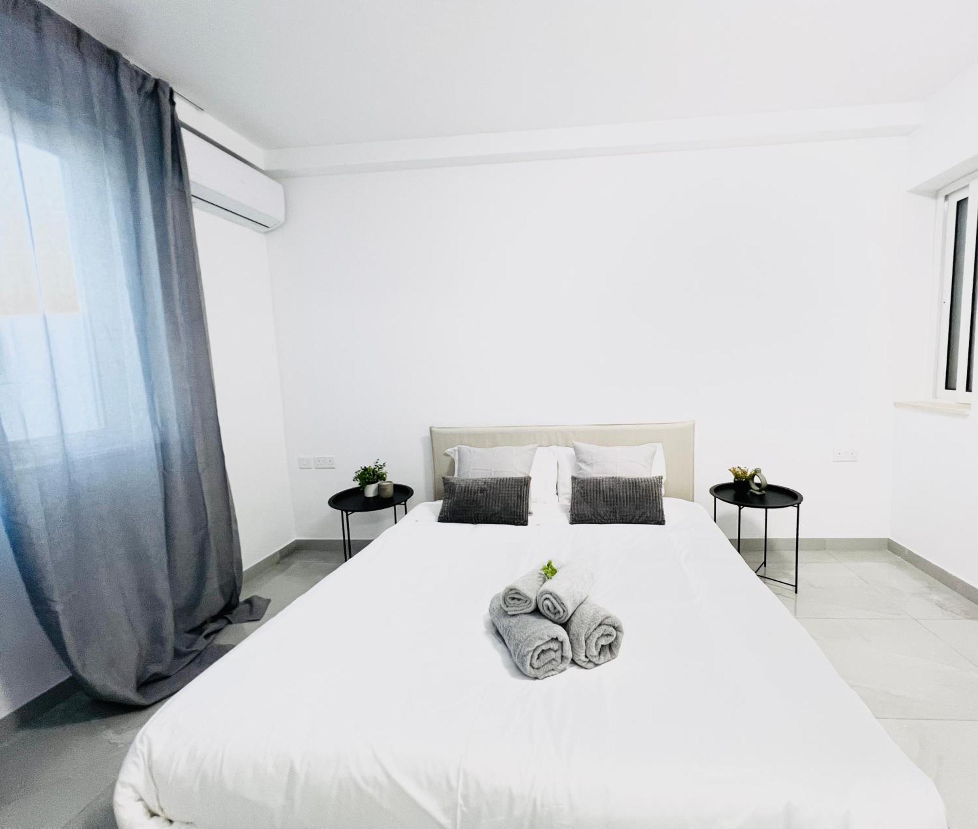 Sunshine Suits - Brand New Apartments Msida Dış mekan fotoğraf